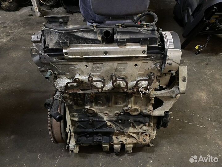 Двигатель в сборе clja (Volkswagen Tiguan)