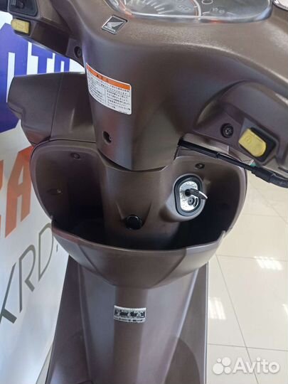 Скутер Honda Dio AF-68 Cesta