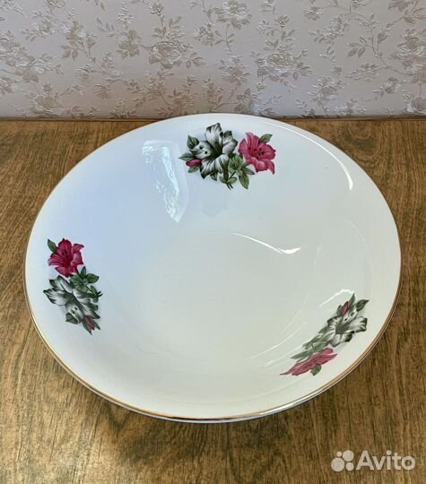 Сервировочные блюда и тарелки СССР