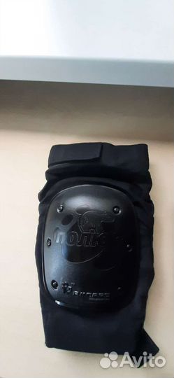 Наколенники полюс