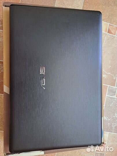 Ноутбук Asus x55a