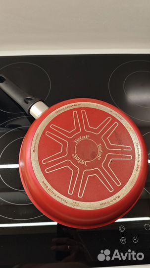 Сковорода Tefal 26 см с крышкой