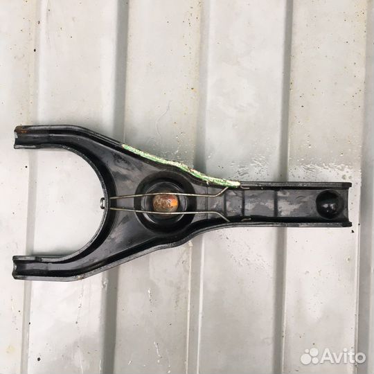 Вилка сцепления Тагаз Тагер 2.6 — 2.9