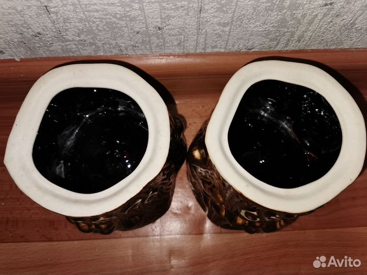 Солонка и сахарница