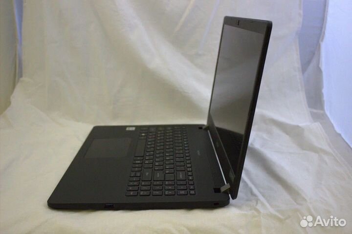 Ноутбук Acer TravelMate P2 TMP215-52-30CQ