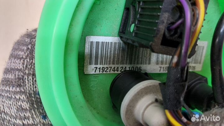 Насос топливный электрический BMW 7 E65, 2007