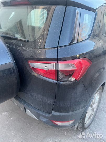 Ford EcoSport 1.6 AMT, 2015, битый, 195 000 км