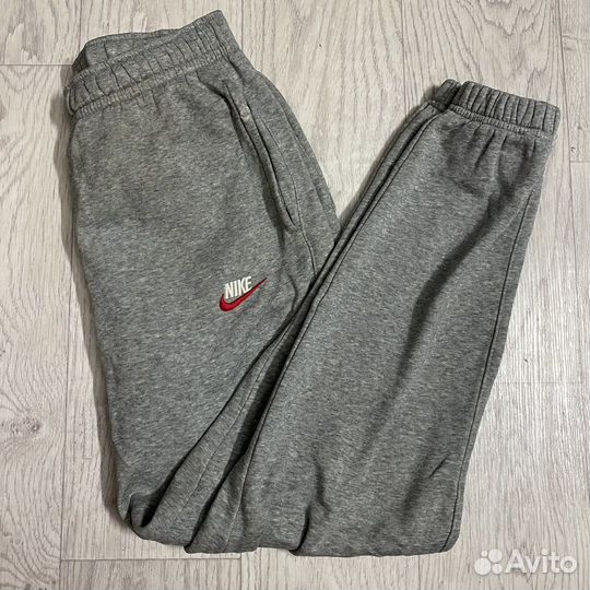 Спортивные штаны nike