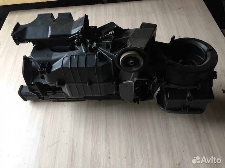 Корпус печки отопителя Nissan Pathfinder R51 с2004