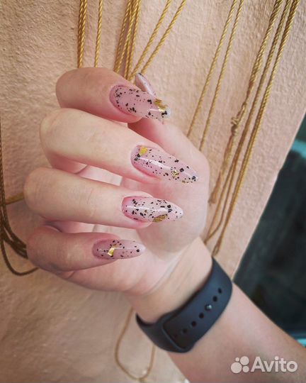 Наращивание ногтей