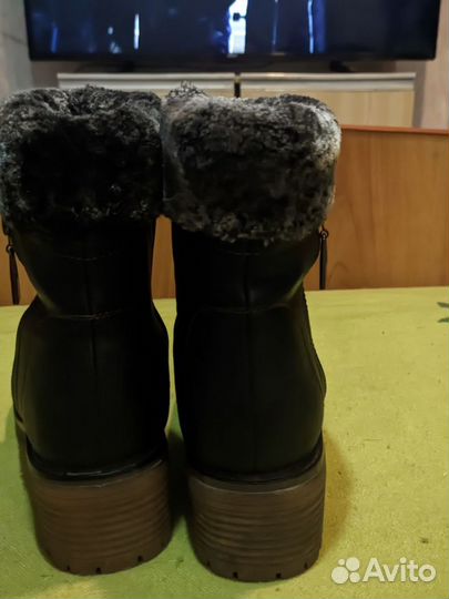 Ботинки женские зимние 39 размера