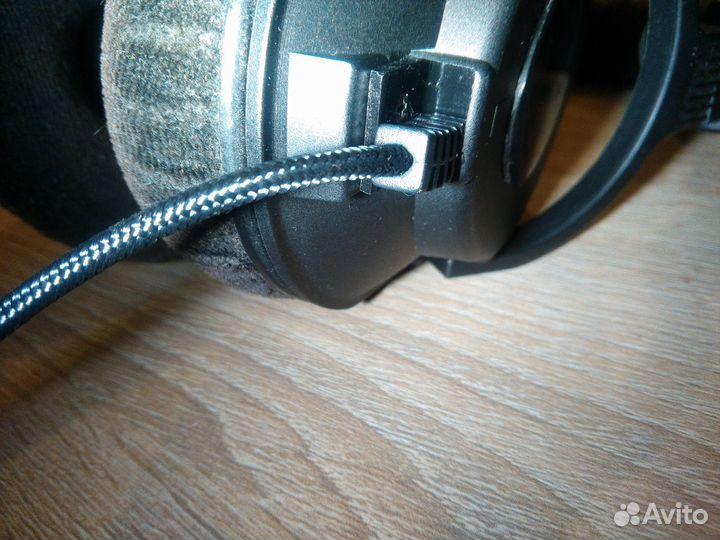 Beyerdynamic DT 250 80 Ом (Мод. из DT 290)