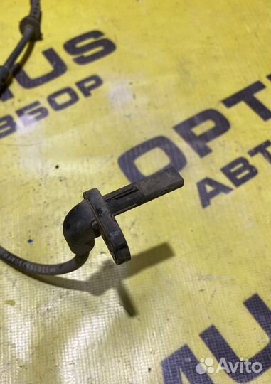 Передний правый датчик абс Chevrolet Aveo T300