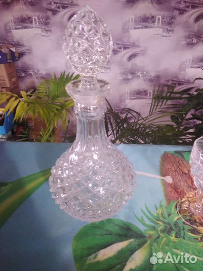 Графин хрустальный