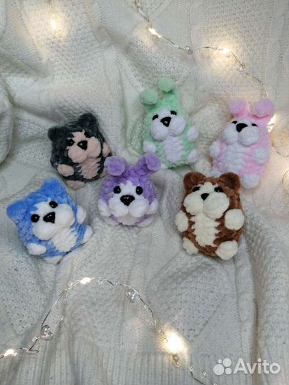 Плюшевый брелок