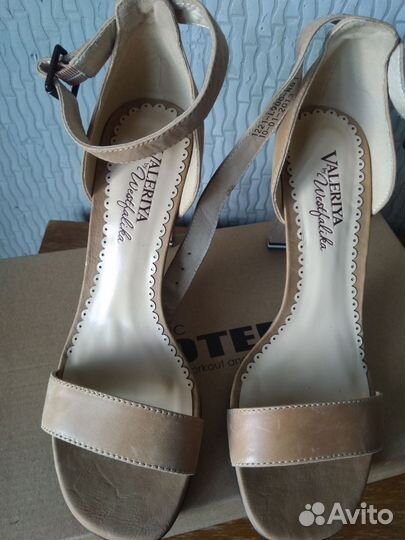 Босоножки женские 39 размер натуральная кожа