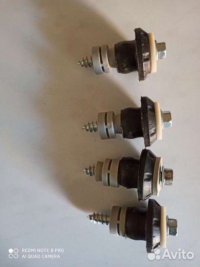 Транспортировочные болты для стиральной машины