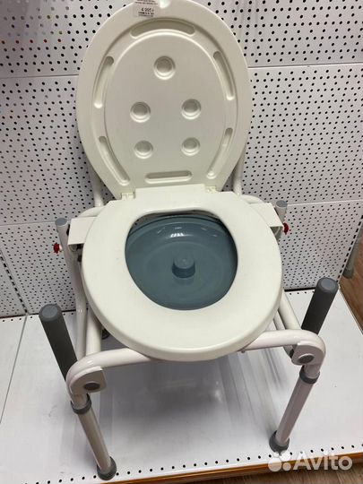 Кресло Туалет с Откидными Поручнями