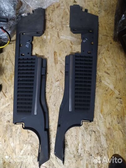 Держатели задней полки range rover