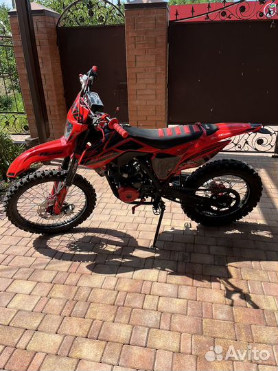 Продаю эндуро мотоцикл Fx-moto yx300