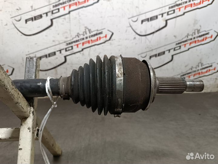 Привод mitsubishi 4G69 grandis NA4W передний правый длинный атм 2WD MR580450 S3750