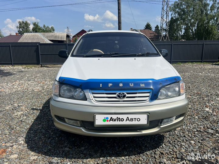 Toyota Ipsum 2.0 AT, 1997, 260 000 км