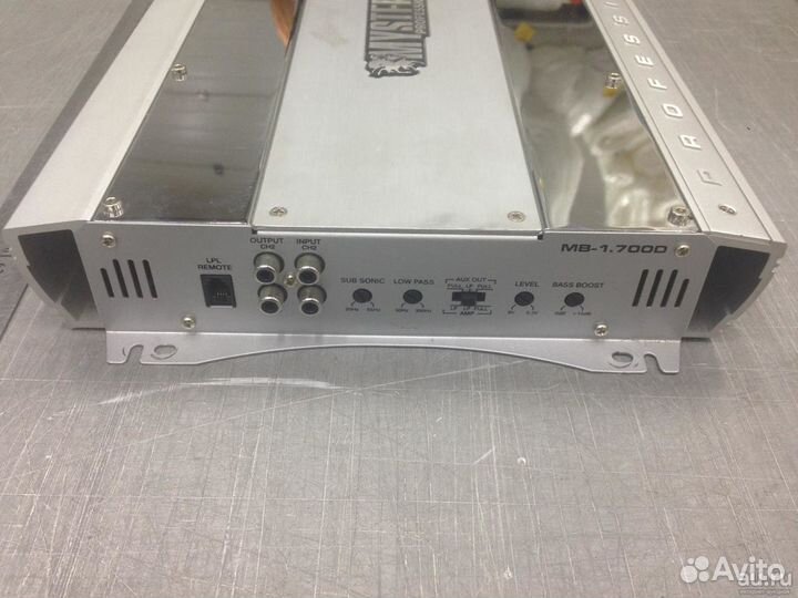 Автомобильный сабвуфер Boston acoustic