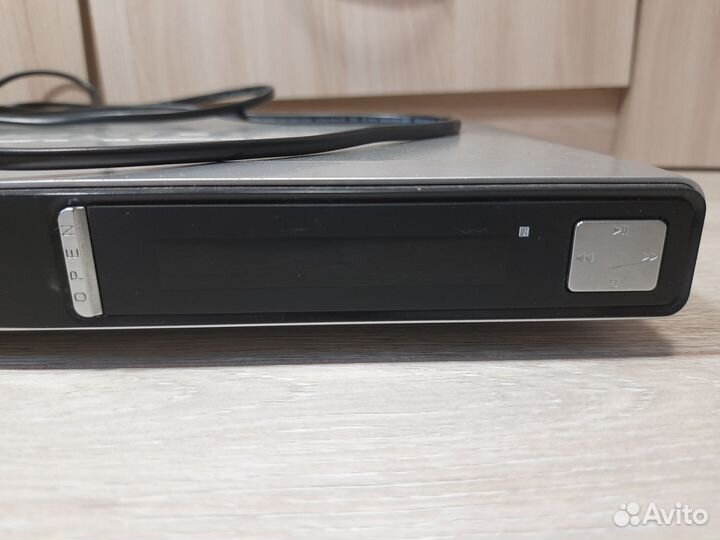 DVD-плеер Hyundai H-DVD5038-N