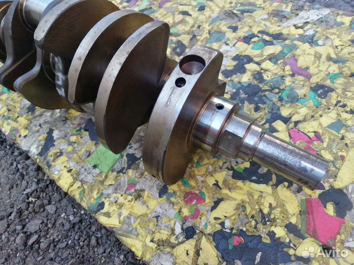 Коленвал двигателя 2UZ-FE Toyota LC100 Lexus Lx470