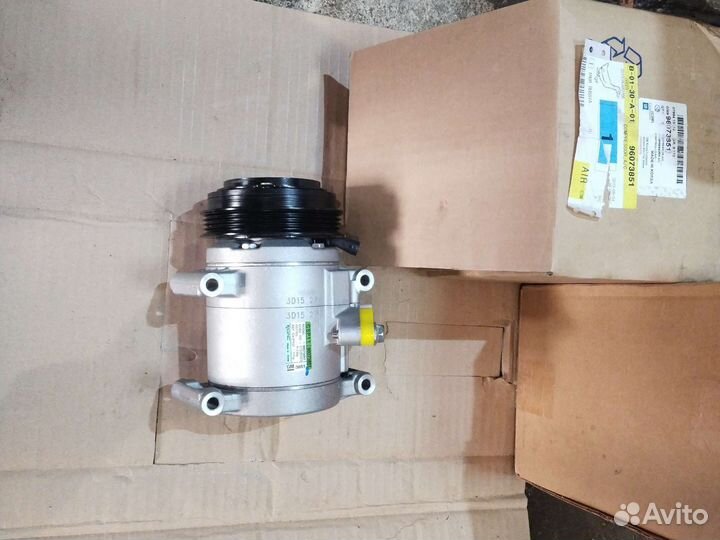 Chevrolet Spark Компрессор кондиционера 96073851