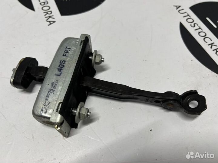 Ограничитель двери передний правый Land Rover