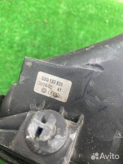 Корпус воздушного фильтра Audi A4 1.9 2005