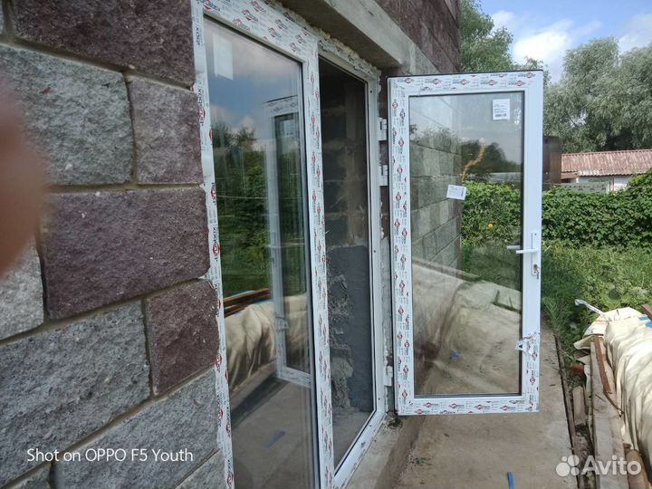 Пластиковая дверь Брусбокс