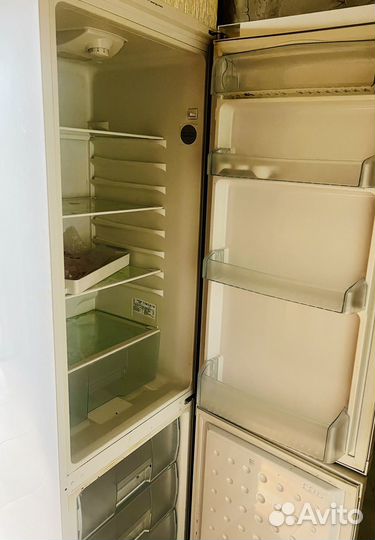 Холодильник морозильник бу