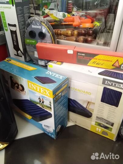 Надувной матрас интекс
