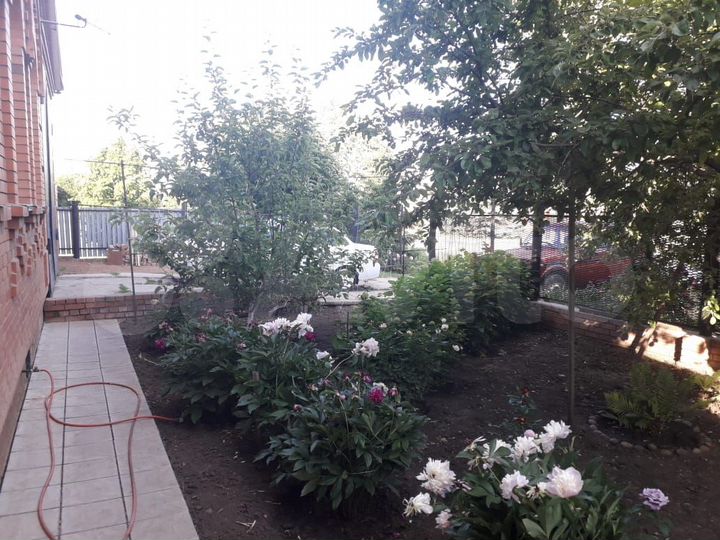 Дом 160 м² на участке 10 сот.