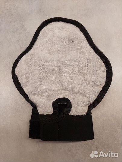 Рукавица, воротник, памперсы, когтерезка для кота