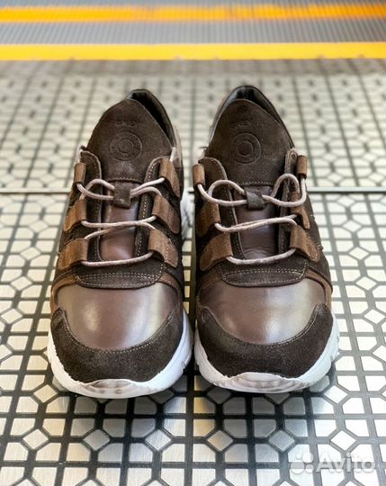 Замшевые кроссовки Danielle Alessandrini 42 размер