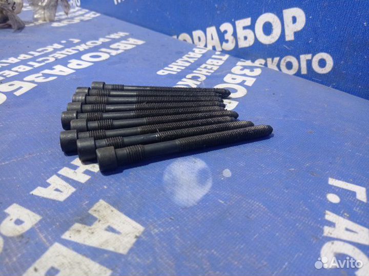 Болты гбц Audi A4B6 седан BFB 2003