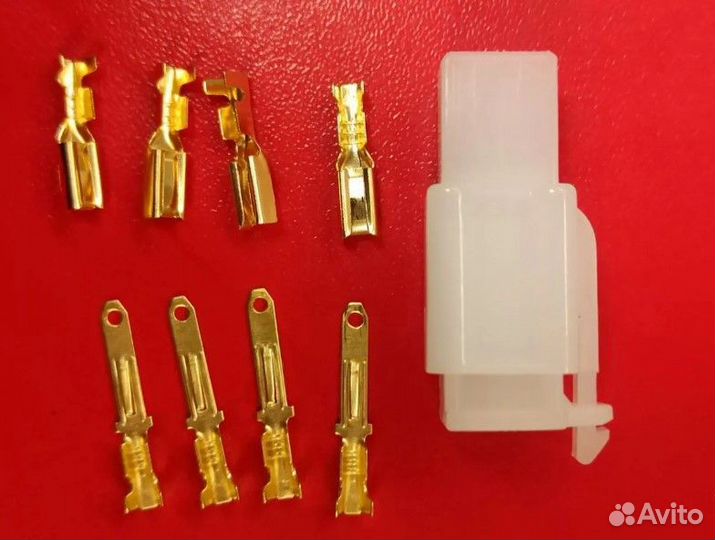 Коннектор для проводки мототехники