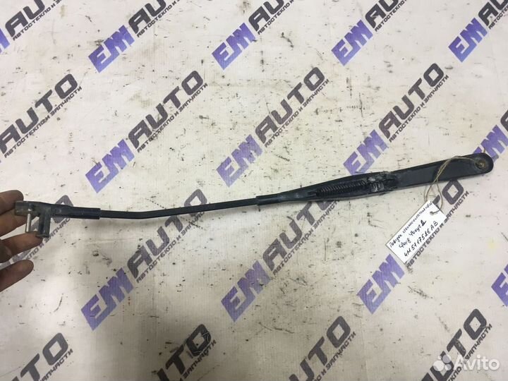 Поводок стеклоочистителя левый Форд Фокус 2