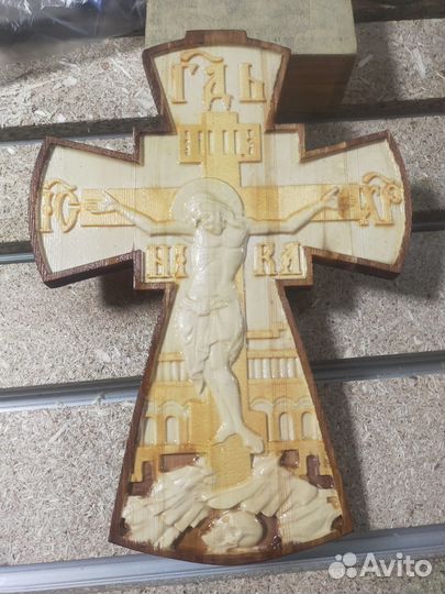 Резные изделия из дерева