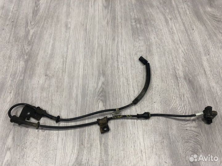 Датчик abs передний левый Hyundai Solaris седан