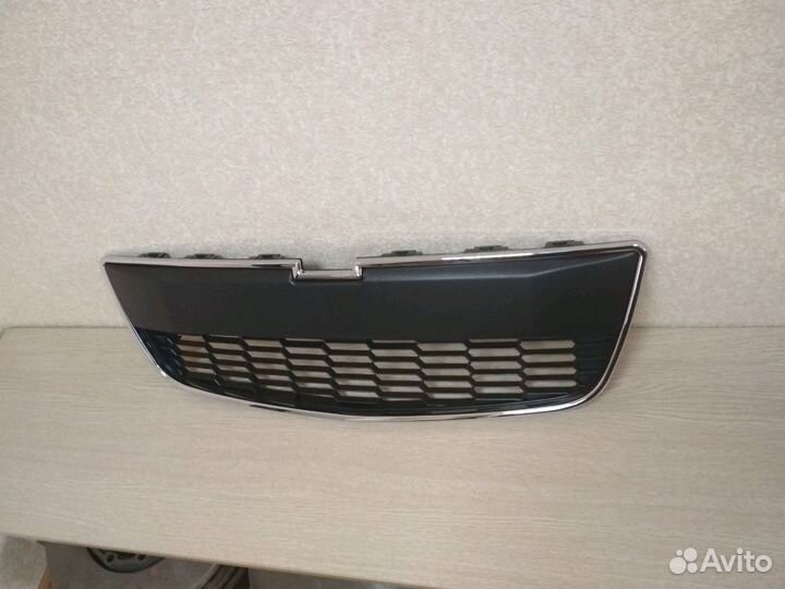 Решётка радиатора Chevrolet Aveo T300
