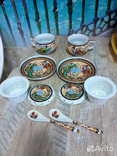 Чашки чайные фарфоровые Yamasen Gold collection