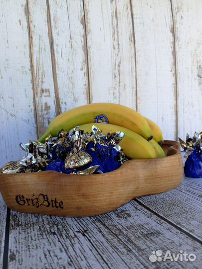 Фруктовница из дерева