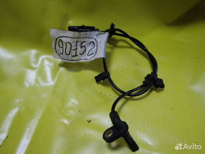 Датчик ABS задний Opel Astra-J GTC 11-17г 90152