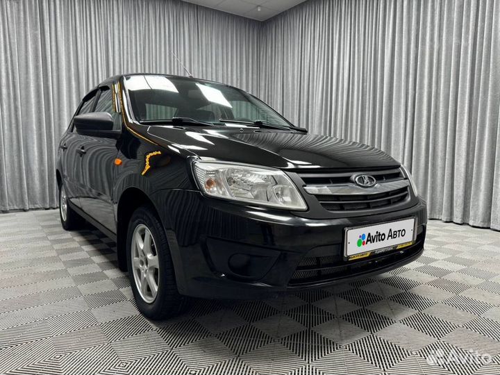 LADA Granta 1.6 МТ, 2016, 127 368 км