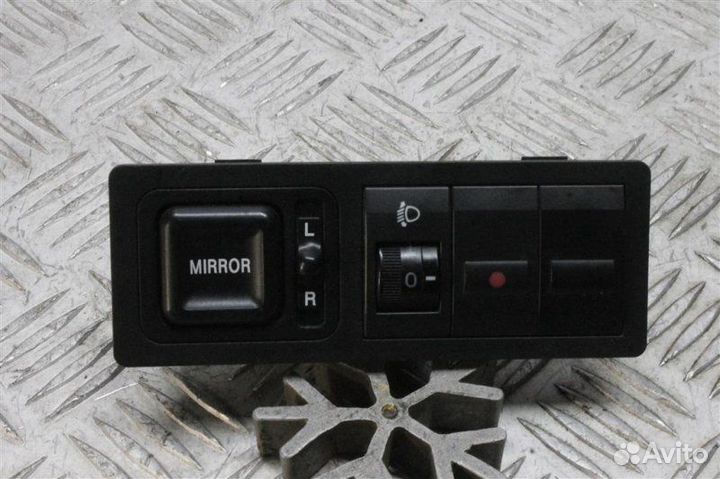 Блок управления зеркалами Geely Gc6 1.5 MR479QN 94