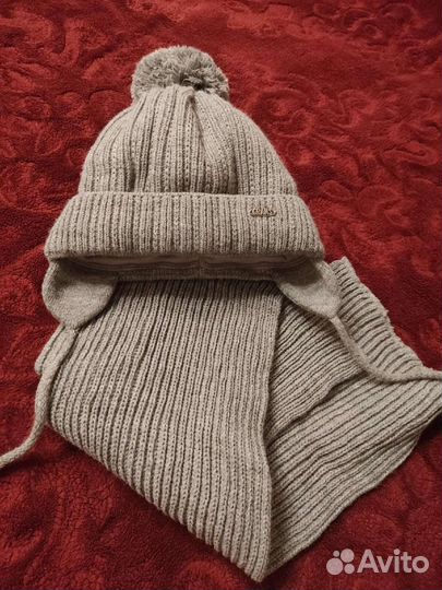 Комплект шапка и шарф